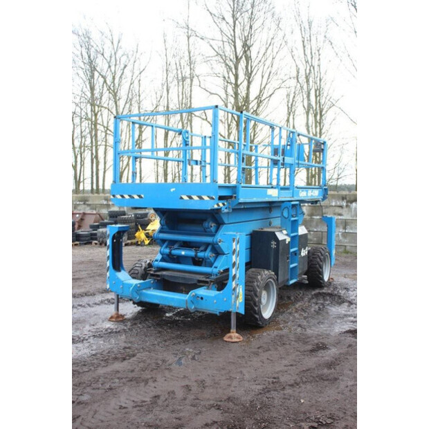 2016 Genie GS-4390-46211889