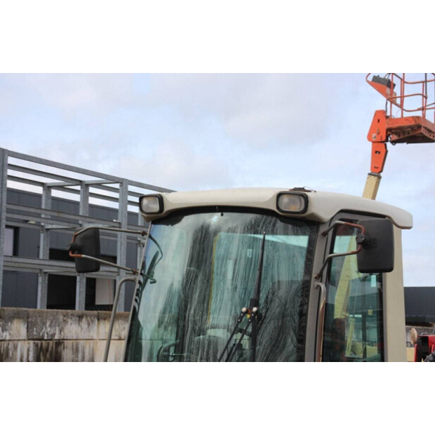 2002 Atlas 65-46211945