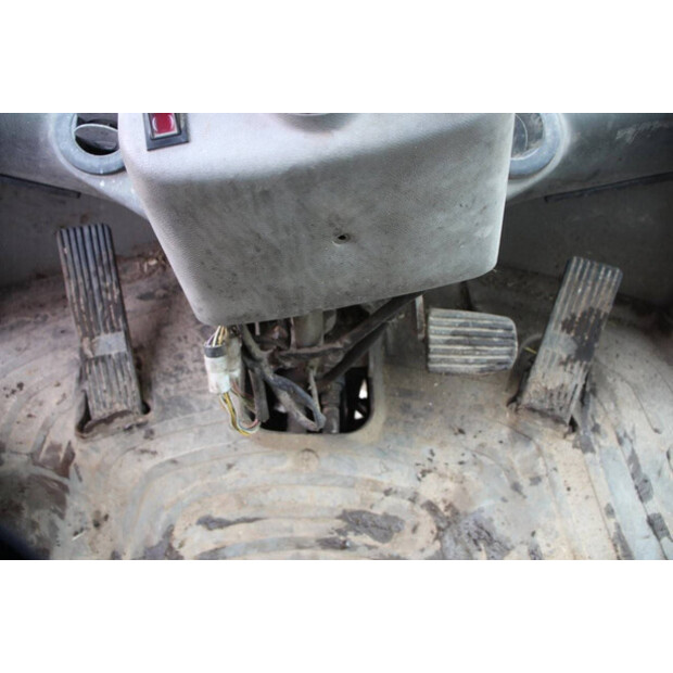 2002 Atlas 65-46211956