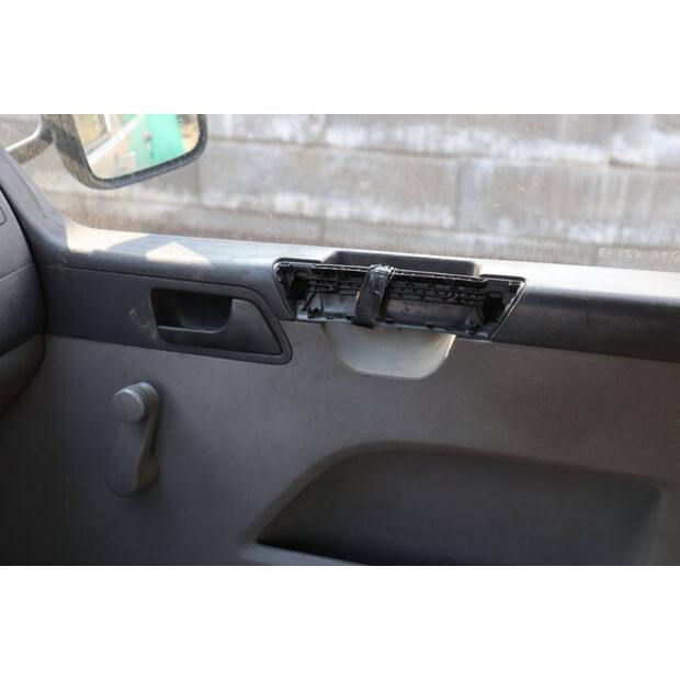 Volkswagen Transporter 7JD-AXA2D-46211994