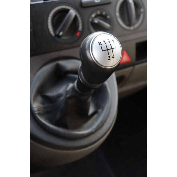 Volkswagen Transporter 7JD-AXA2D-46211995