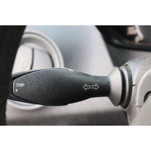 Ford Transit Courier-46212175