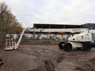 صورة ل رافعة سلة تلسكوبية 2006 هولوت H23TPX