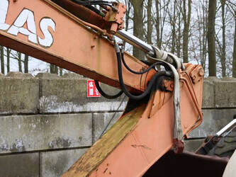 1999-atlas-1504-1436101-46212487