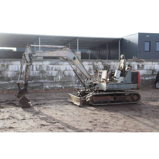 TAKEUCHI TB045-46212909