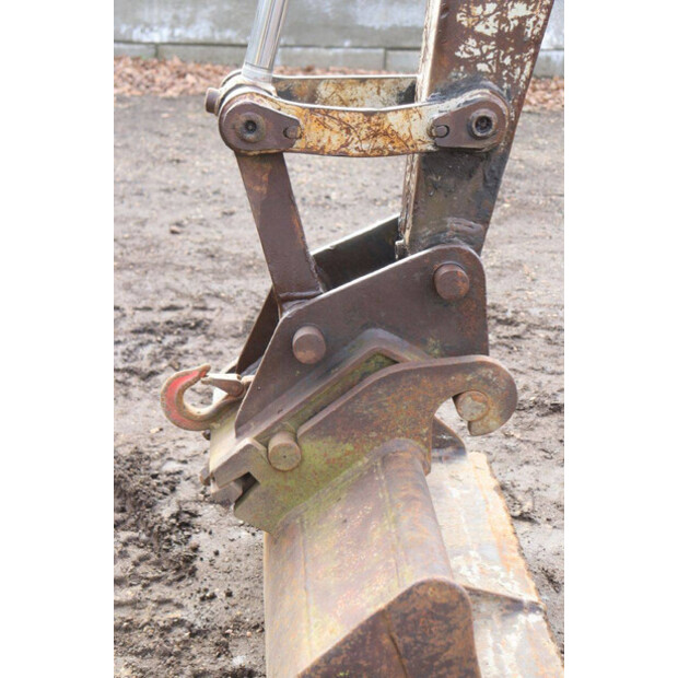 TAKEUCHI TB045-46212922