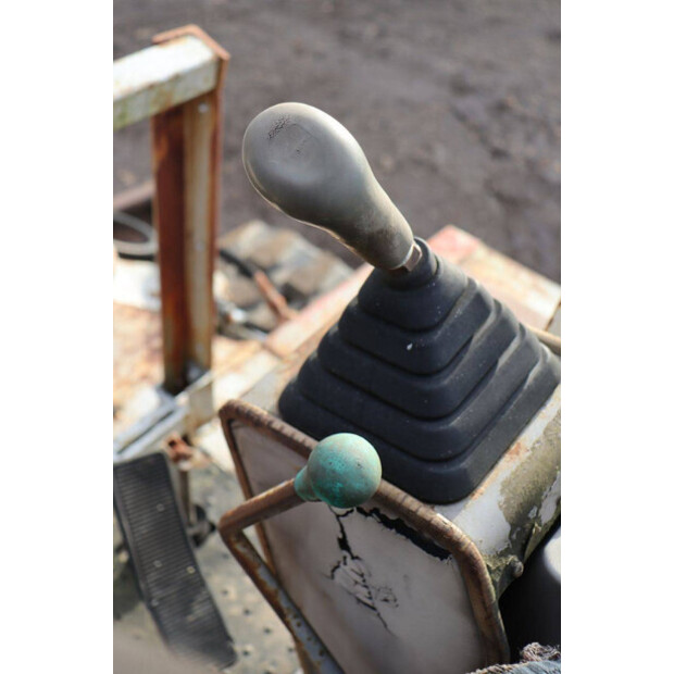 TAKEUCHI TB045-46212936