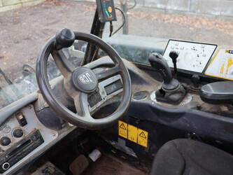 2012-jcb-515-40-1436115-46213010