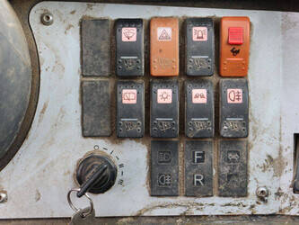 2012-jcb-515-40-1436115-46213017