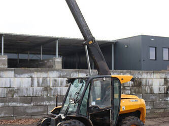 2012-jcb-515-40-1436115-46213018