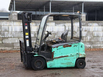 صورة ل رافعات شوكية 2018 ميتسوبيشي FB35N للبيع في بلجيكا