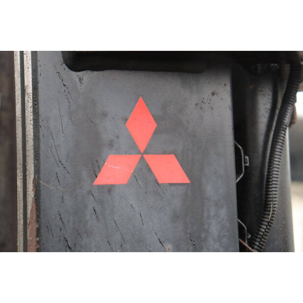 2018 ميتسوبيشي FB35N-46213190