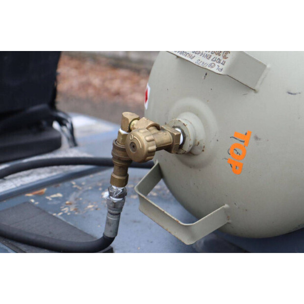 2016 Toyota 02-8FGJF35-46213324