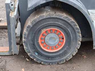 2018-linde-h25t-02-1436128-46213425