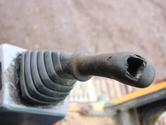 1995-hyundai-r180lc-3-46213633