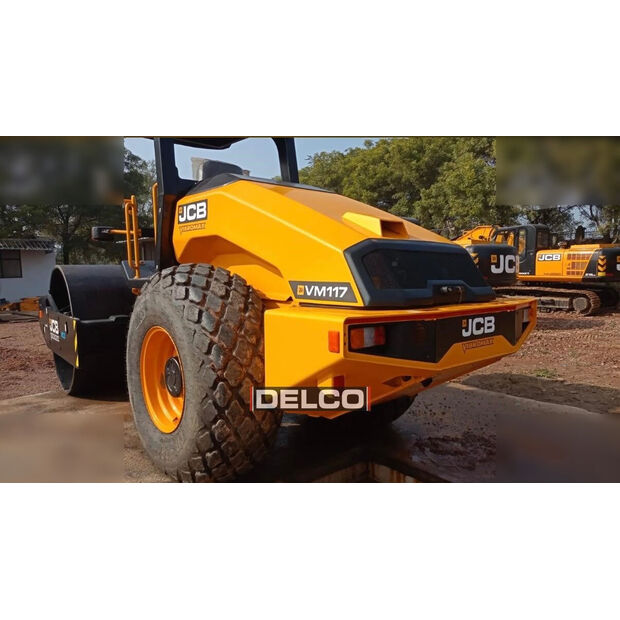 2026 JCB VM117D-46221582