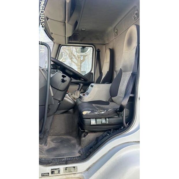 2014 رينو Midlum-46227337