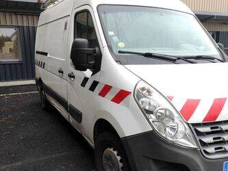 صورة ل عربات 2013 رينو Master