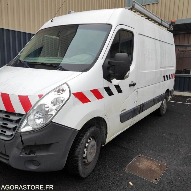 2013 رينو Master-46227460