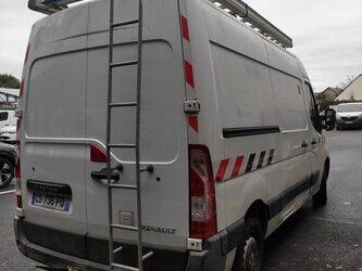 2013-renault-master-1436200-46227463