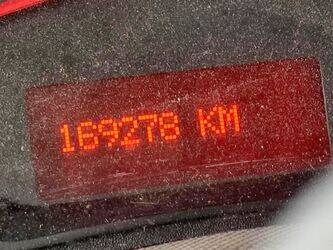 2013-renault-master-1436200-46227475