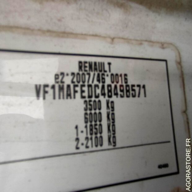 2013 رينو Master-46227477