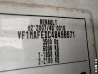 2013-renault-master-1436200-46227477