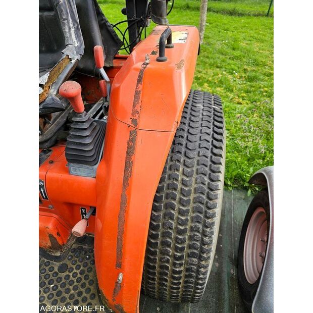 KUBOTA L3300-46227646