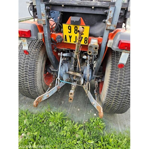 KUBOTA L3300-46227664