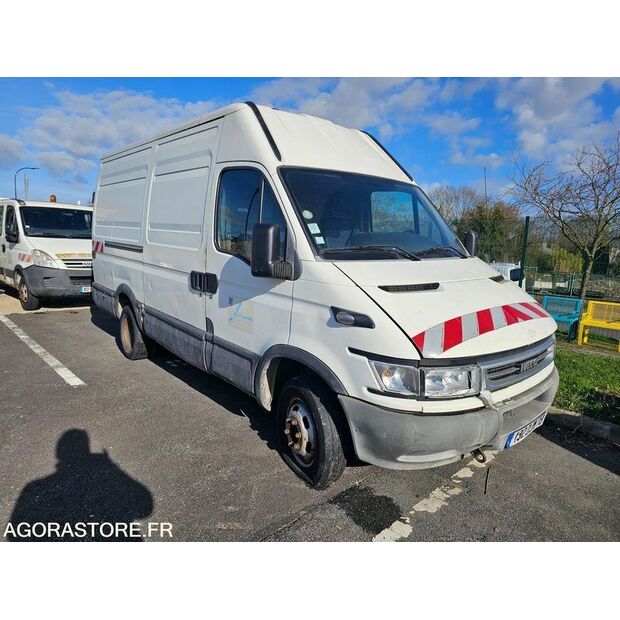 2005 Iveco 35C12-46227687