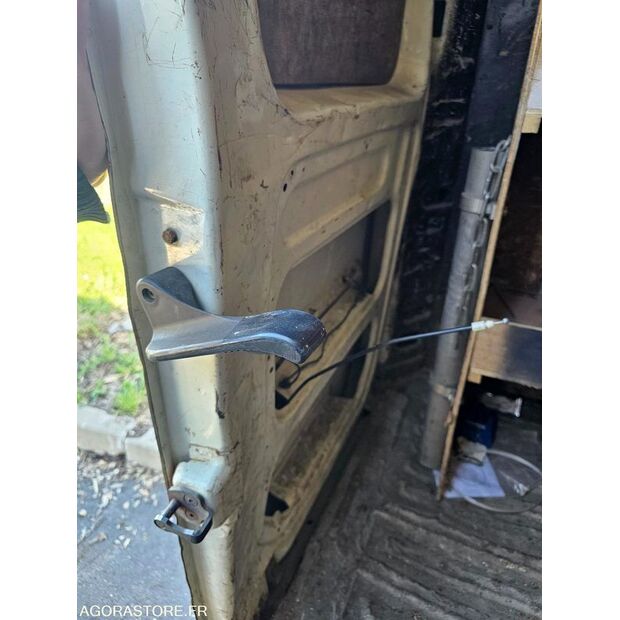 2005 Iveco 35C12-46227699