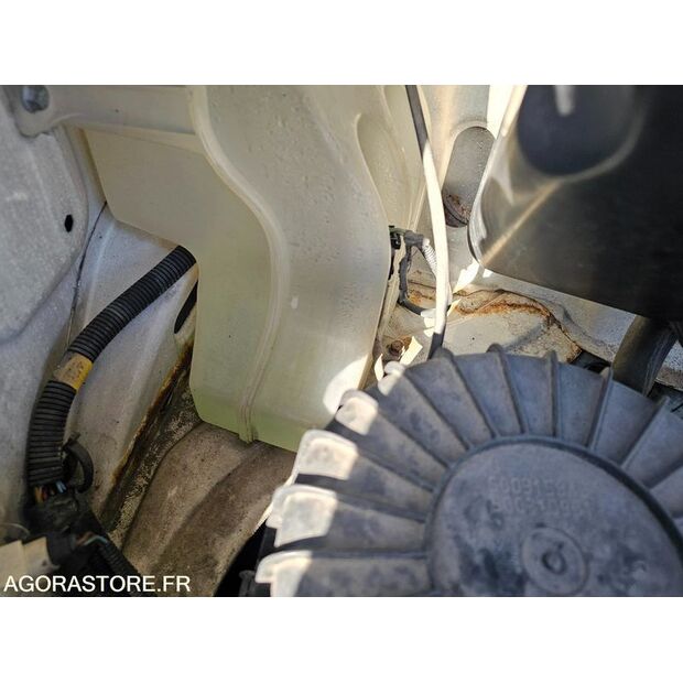 2005 Iveco 35C12-46227704