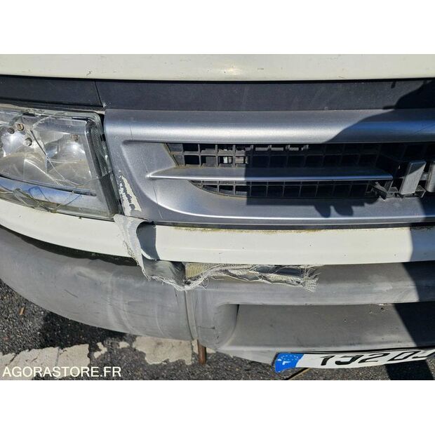 2005 Iveco 35C12-46227709