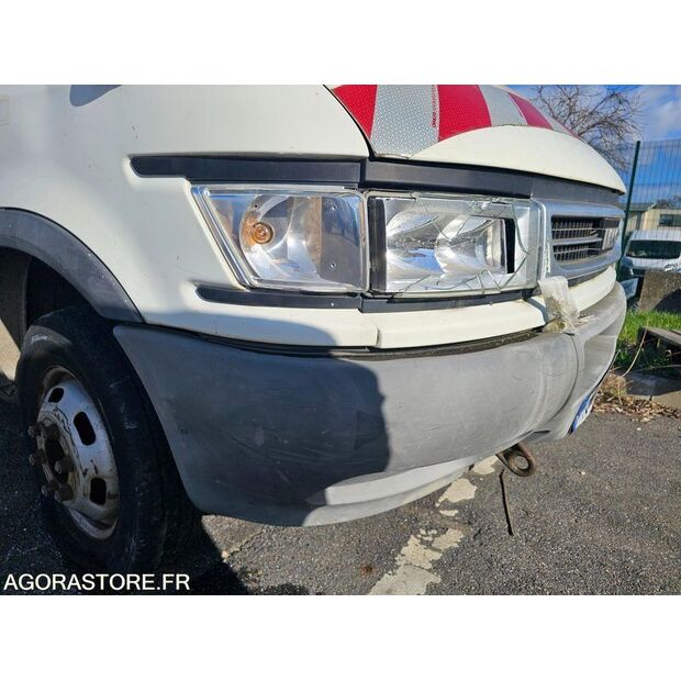 2005 Iveco 35C12-46227712