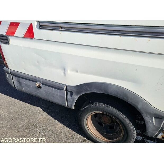 2005 Iveco 35C12-46227717