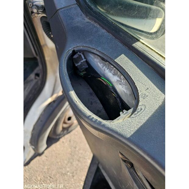 2005 Iveco 35C12-46227730