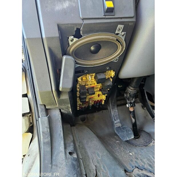 2005 Iveco 35C12-46227734