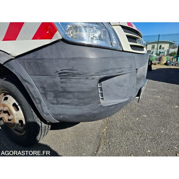 2007 Iveco 35C12-46227882