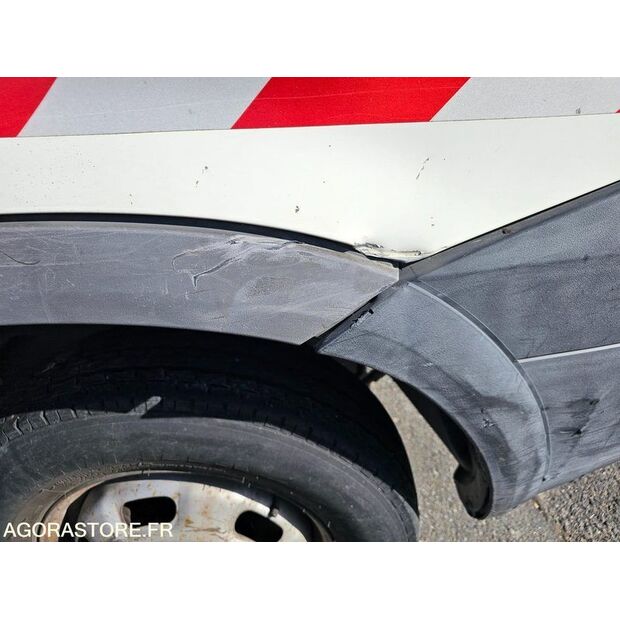 2007 Iveco 35C12-46227884