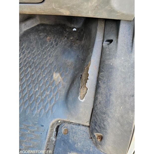 2007 Iveco 35C12-46227918