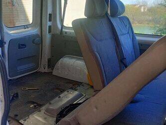 2004-renault-trafic-1436230-46227954