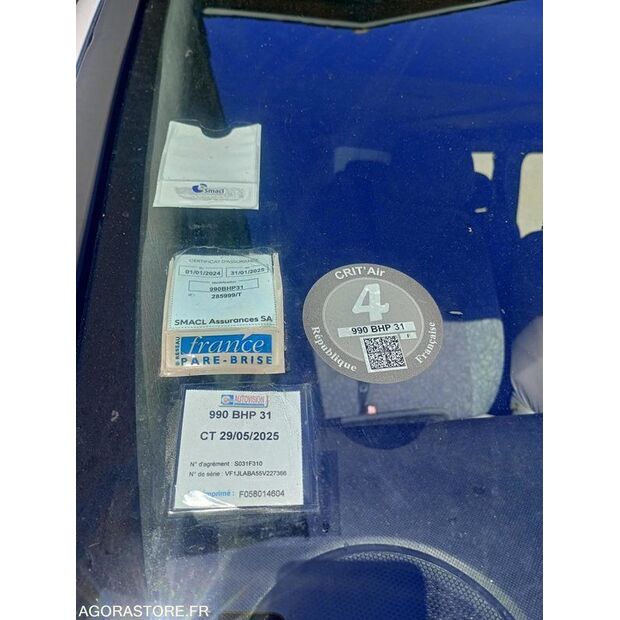 2004 Renault Trafic-46227955