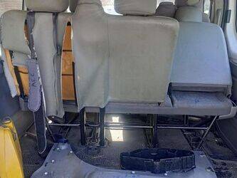 2004-renault-trafic-1436230-46227958