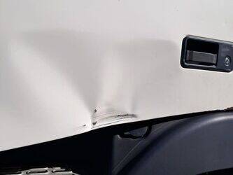 2001-volvo-fh12-1436236-46228044