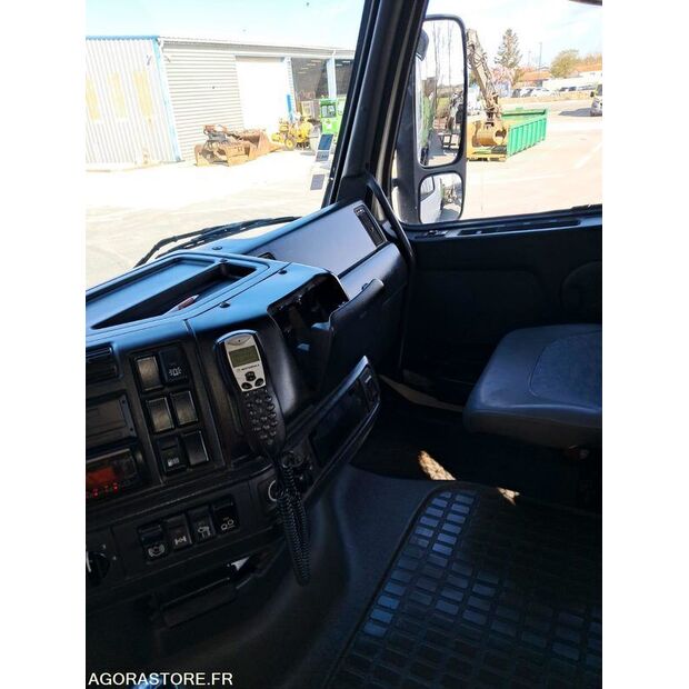 2001 Volvo FH12-46228050