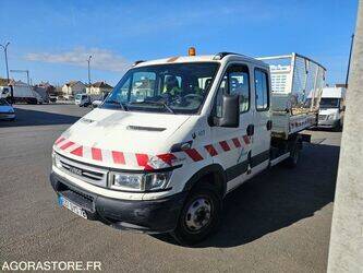 Image for Flatbed Trucks 2006 Iveco 35C12