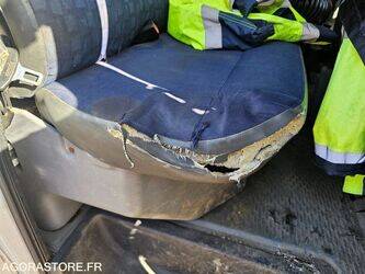 2006-iveco-35c12-1436241-46228103