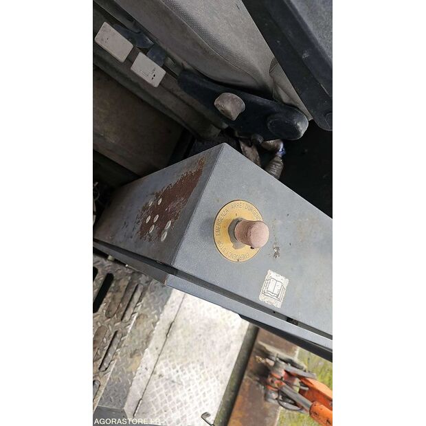 فولفو ABG7820B-46228147