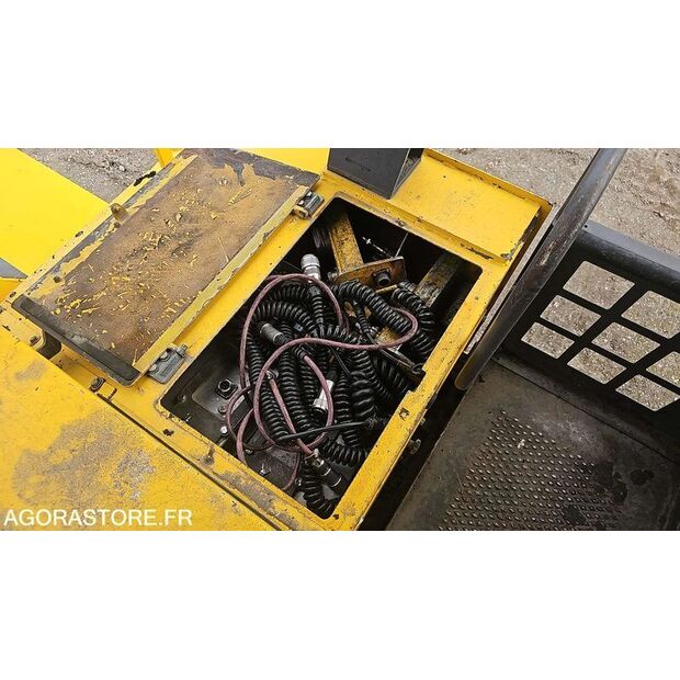 فولفو ABG7820B-46228155