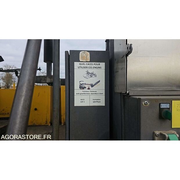 فولفو ABG7820B-46228156